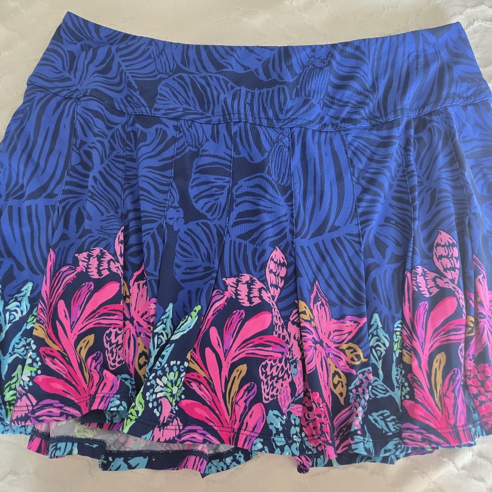 Lilly pulitzer luxletic skort. Size large